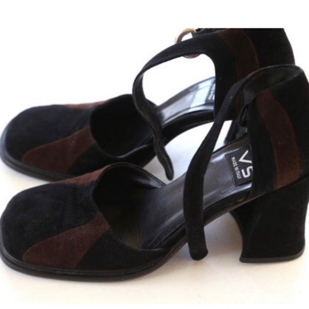 90s Super cute suede platforms brown and black